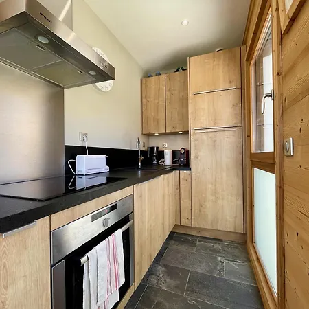 Homency - Menandiere W1 Apartment *
